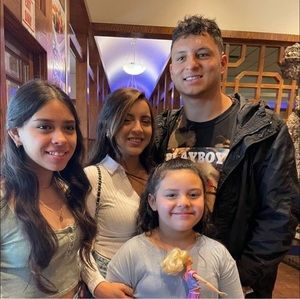 Meet your Posher, Rachel